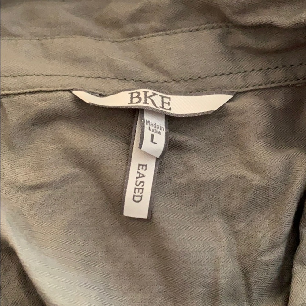 Buckle BKE Button-Up Large - Picture 4 of 4